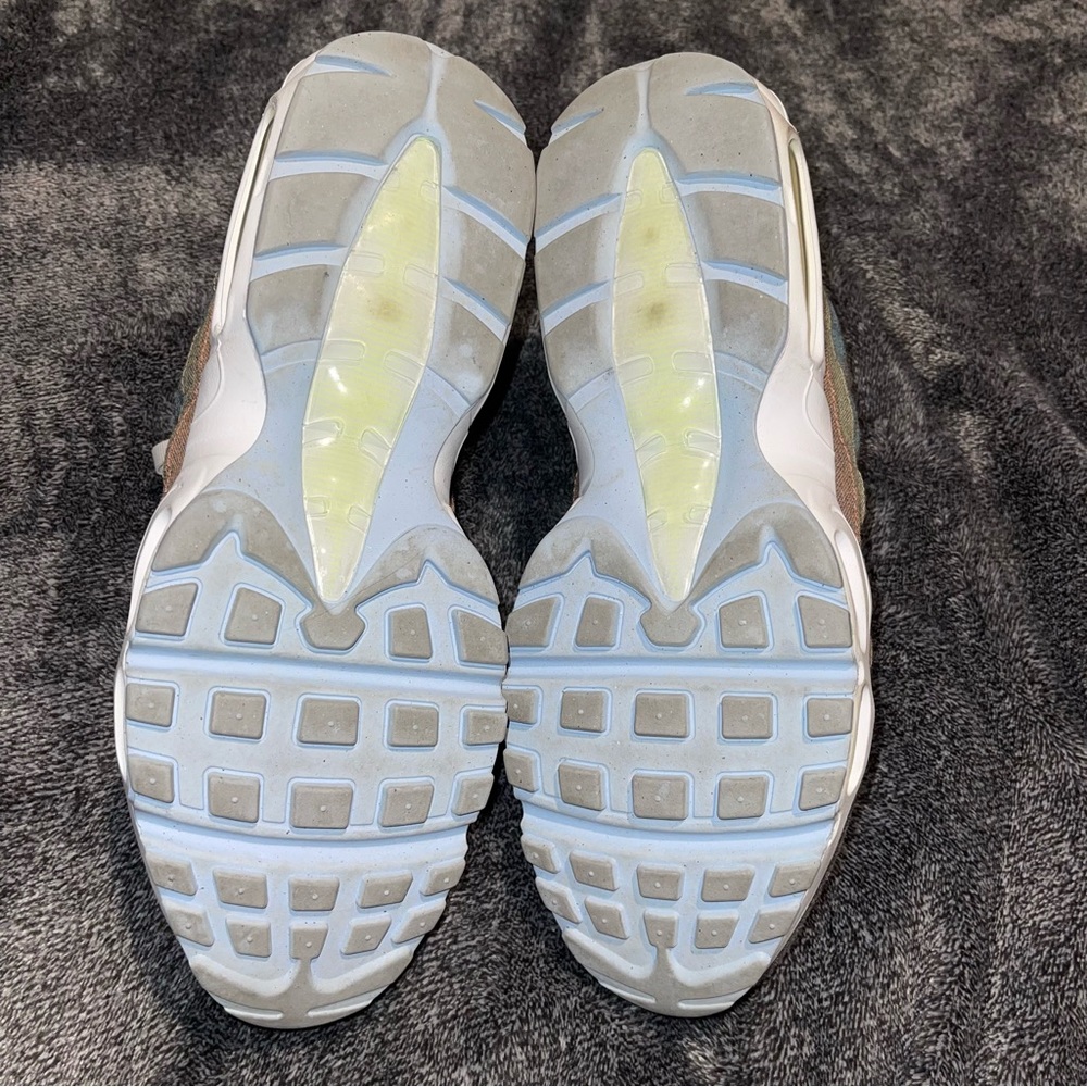 Nike Air Max 95 - Picture 9 of 9